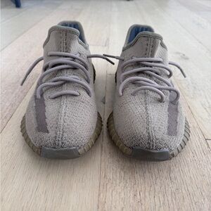 Yeezy Boost 350 V2 Earth
